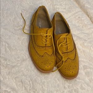 Yellow shoes